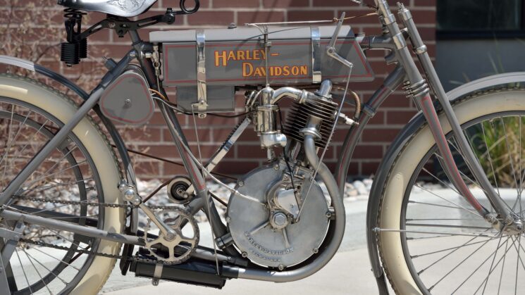 1908 Harley Strap Tank 