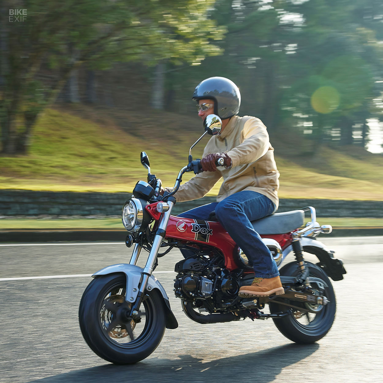 2022 Honda ST125 Dax mini bike