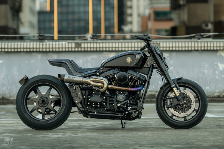 Rough Crafts Tarmac Raven Harley