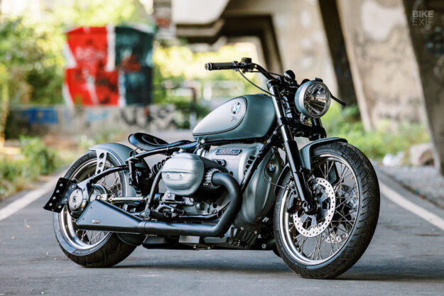 BMW R18 bobber by Kingston Custom