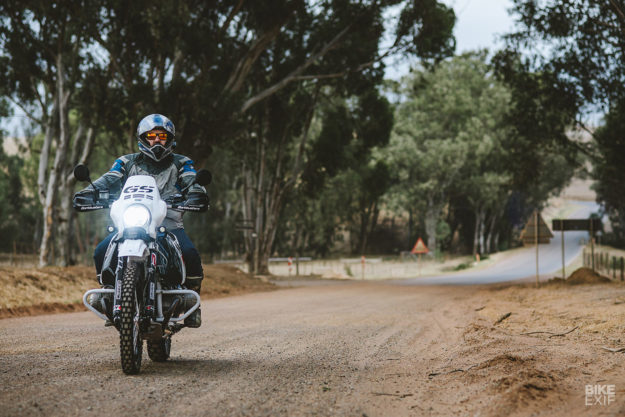 Revisiting the Paris Dakar: A BMW R80G/S restomod