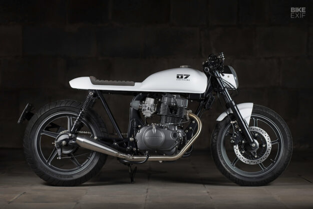 Honda CB450 café racer by Caffeine Customs