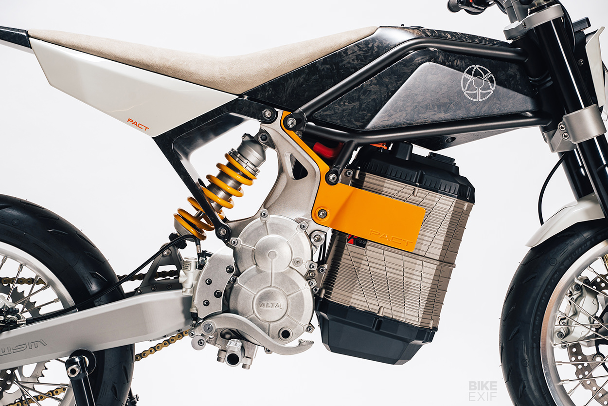 PACT: A custom Alta Redshift by Walt Siegl Motorcycles