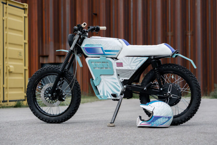 Bonfire E custom electric bike by Loose Screw