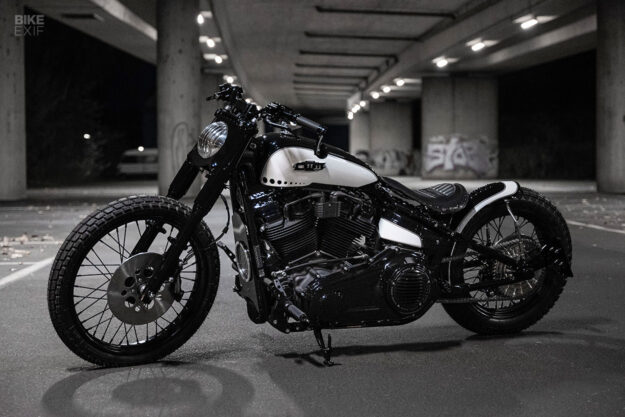 Custom Softail Standard by One Way Machine