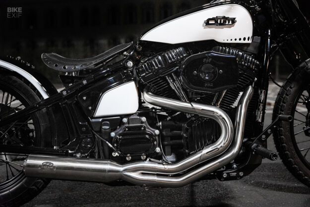 Custom Softail Standard by One Way Machine