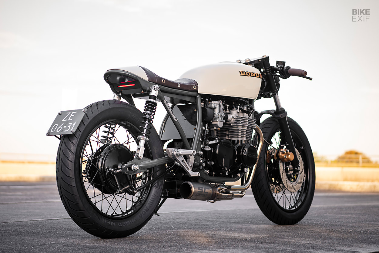 Honda CB550 café racer by Nius Moto