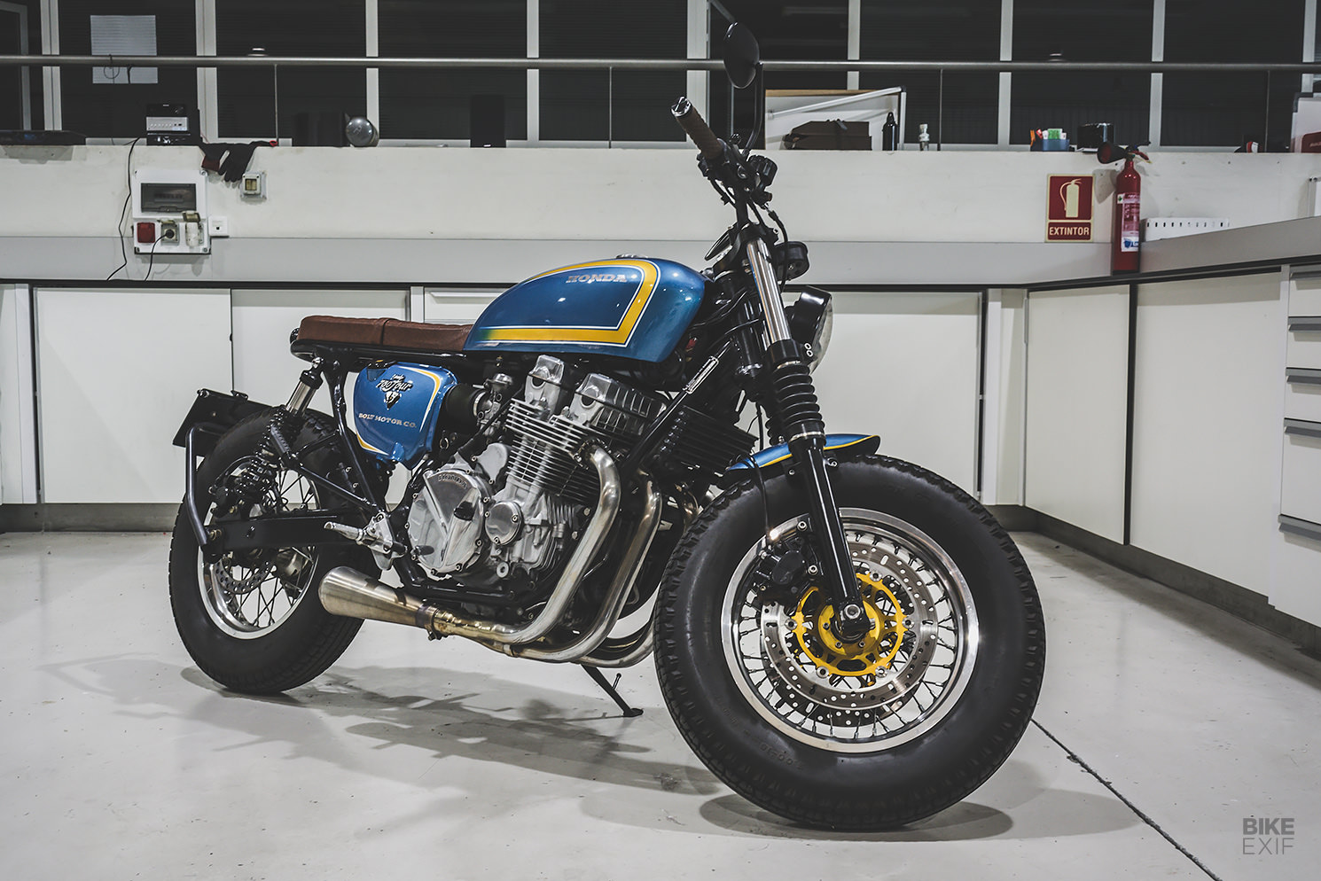 Custom Honda CB750 by Bolt Motor Co.