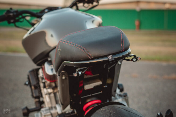 Custom Honda Hornet by Francis Von Tuto