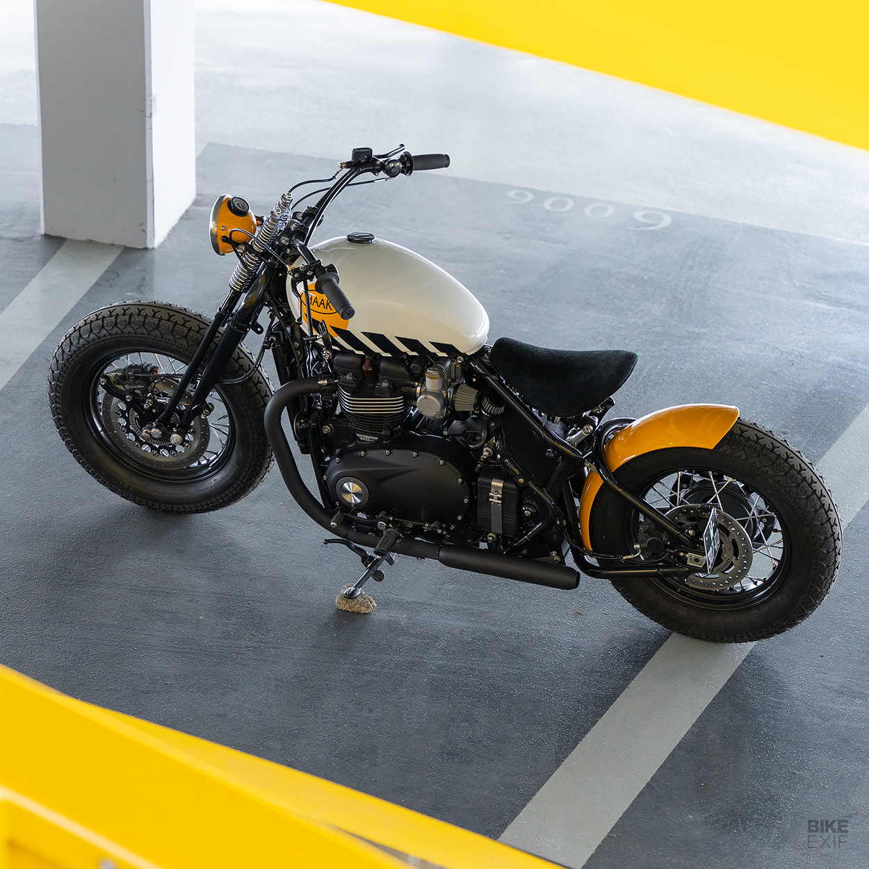 Custom Triumph Bobber by BAAK Motocyclettes