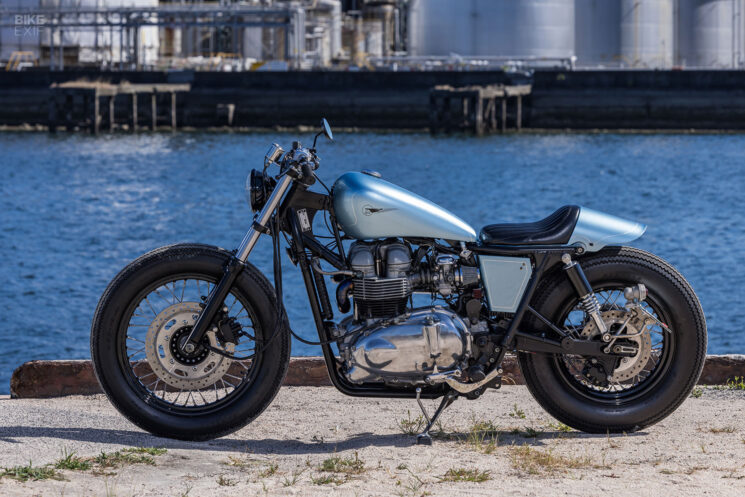 Custom Triumph Bonneville T100 by Heiwa MC