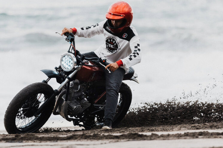 Yamaha Scorpio scrambler by Deus Bali