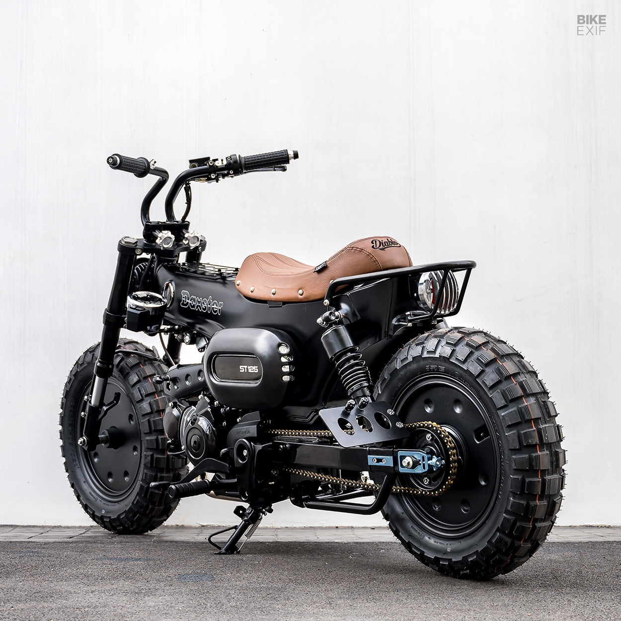 Custom Honda ST125 Dax by K-Speed