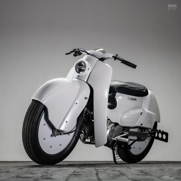 Custom Honda Super Cub 110 by K-Speed