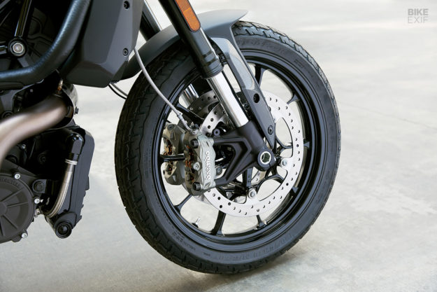 Review: The Indian FTR 1200