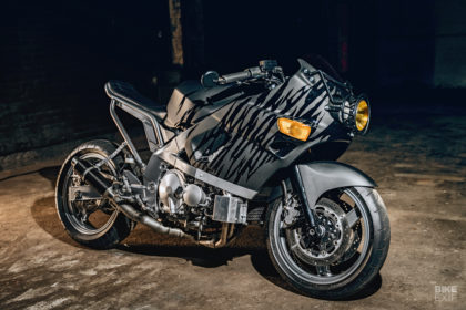 Kawasaki ZZR600 restomod by Cool Kid Customs