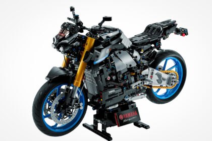 Lego Yamaha MT-10 SP