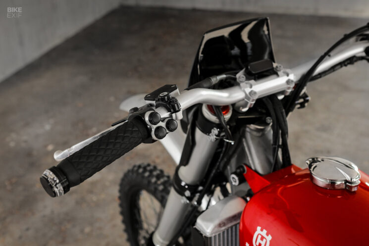 Modern Husqvarna Cross tribute by Gas&Retro