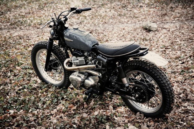 Scrambler motorcycle: Kawasaki W650