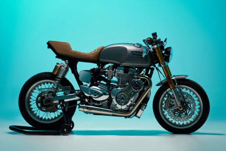 Supercharged Triumph Thruxton by Tamarit Motorcycles