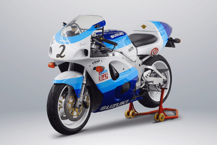 Suzuki GSX-R750 SRAD by Mim Moto