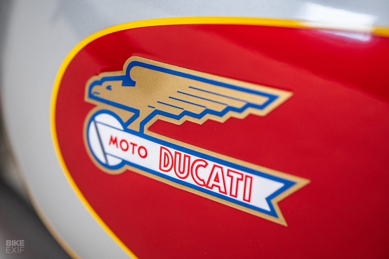 Vintage Ducati 250: A Mach 1 restored by Back To Classics