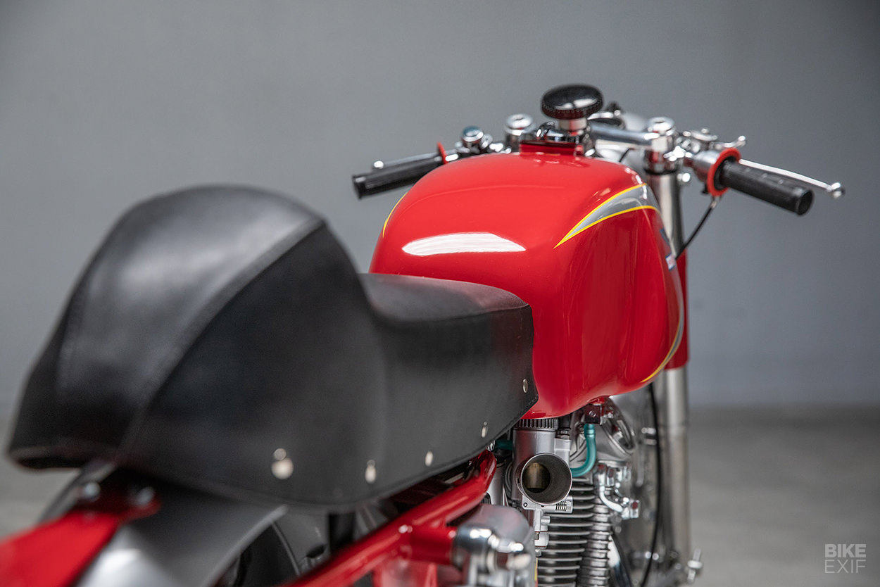 Vintage Ducati 250: A Mach 1 restored by Back To Classics