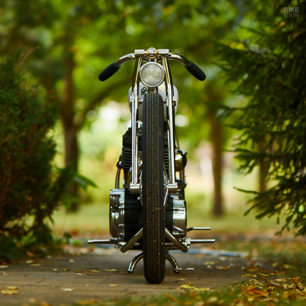 Custom Yamaha SR400 bobber