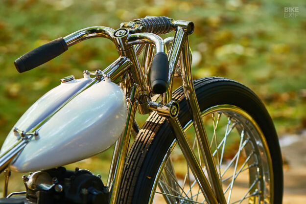 Custom Yamaha SR400 bobber