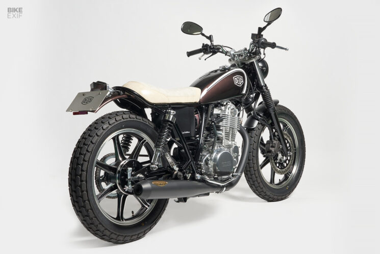 Custom Yamaha SR400 by Deus ex Machina Japan