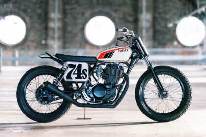 Yamaha SR500 flat tracker by Hombrese Bikes