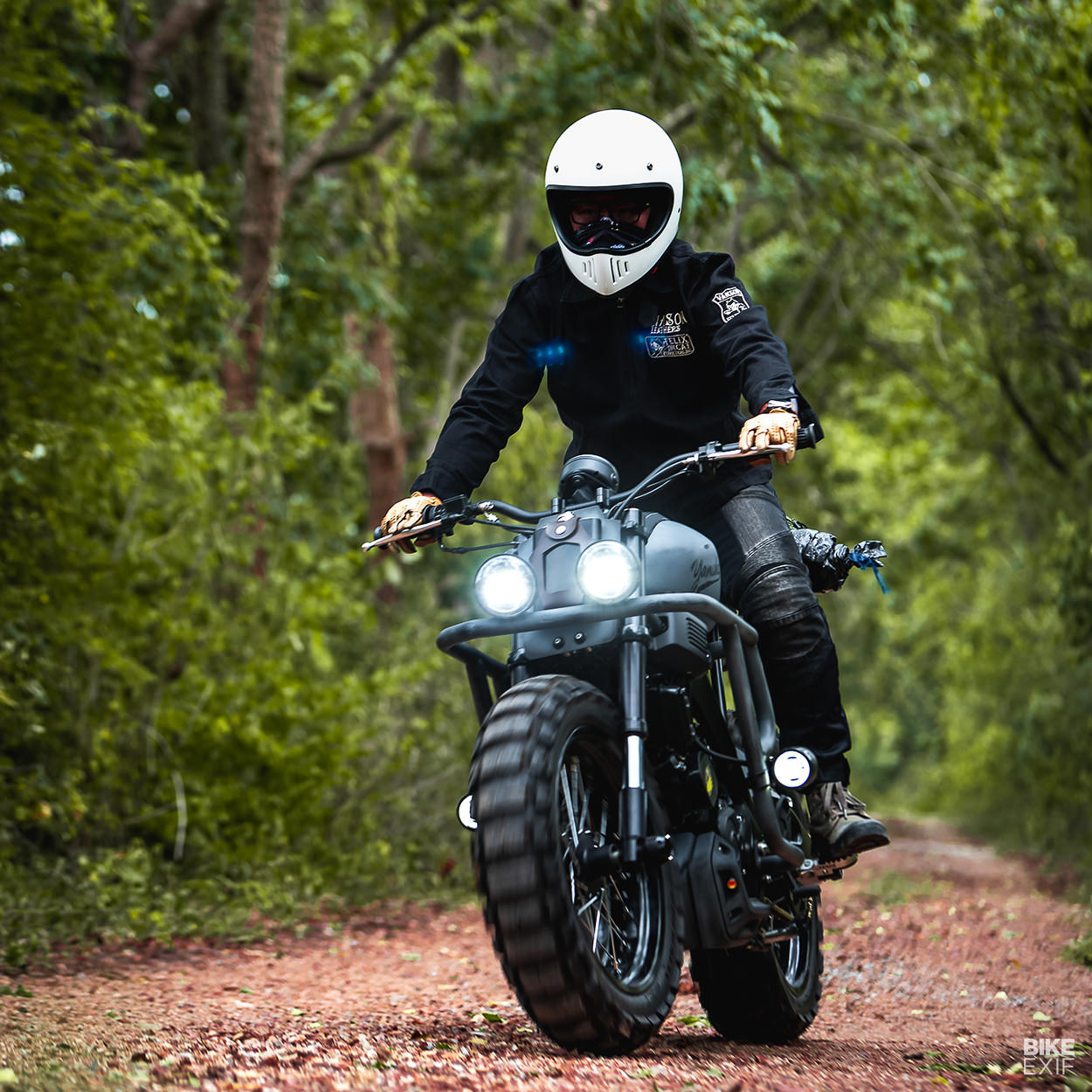 Custom Yamaha XSR155 scrambler by K-Speed