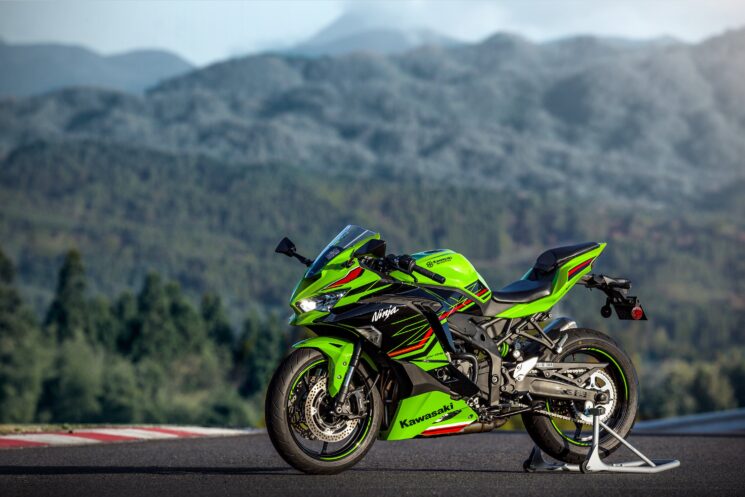 The new Kawasaki ZX4RR